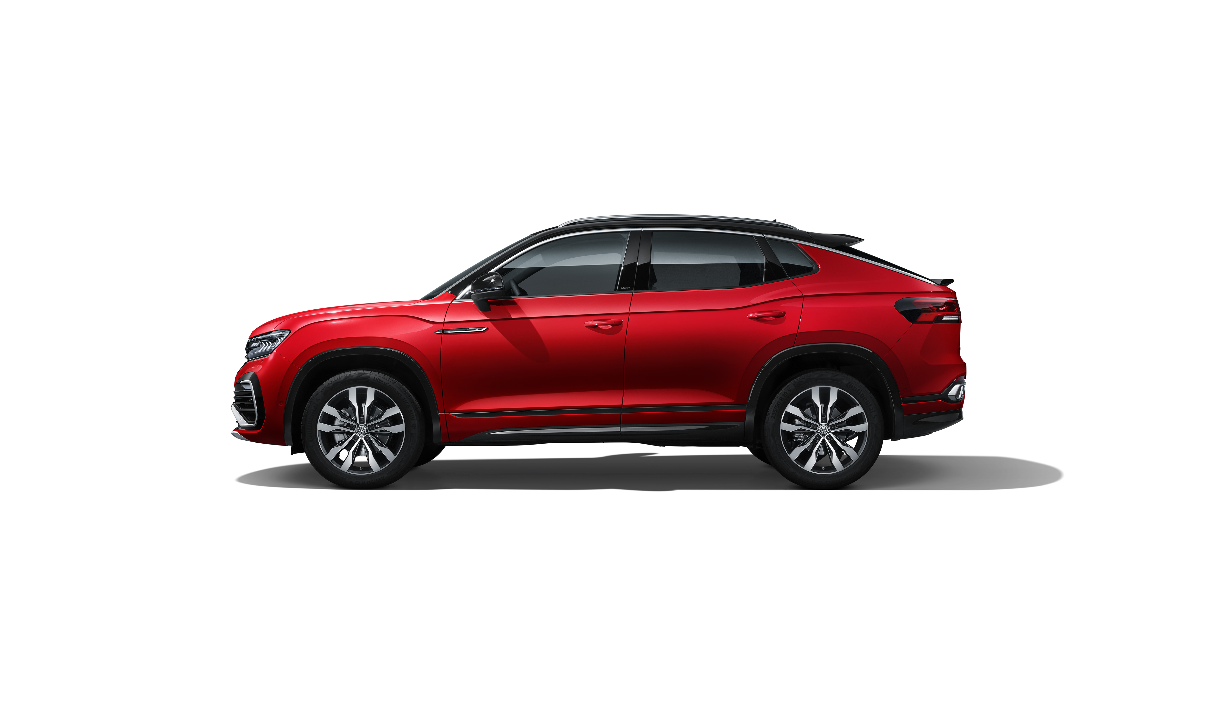 一汽大众首款coupesuv下线命名探岳x将于年中上市