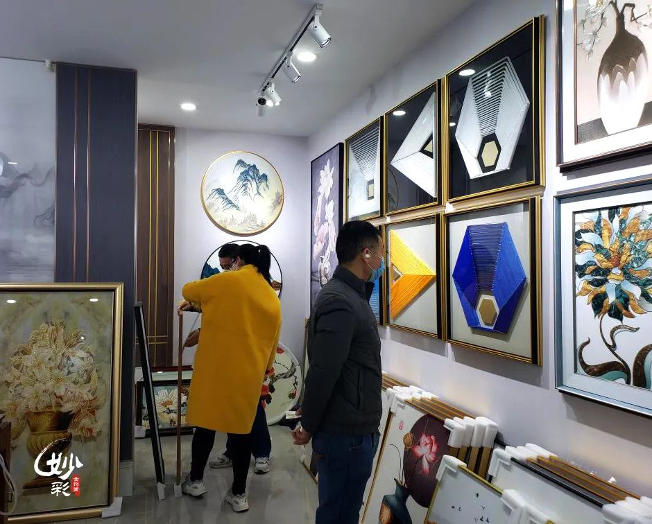 4,根据需要,妙彩金饰画还可为客户提供专业的市场规划,运营指导,帮