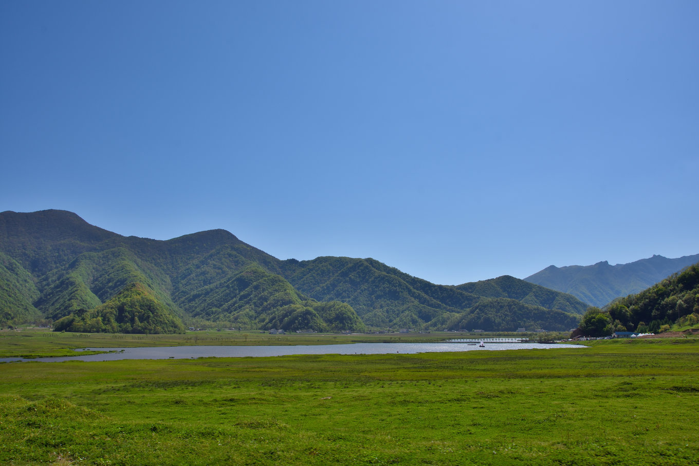 空氣質量好,適合戶外活動基本上沒有高反平均海拔1700日平均氣溫12