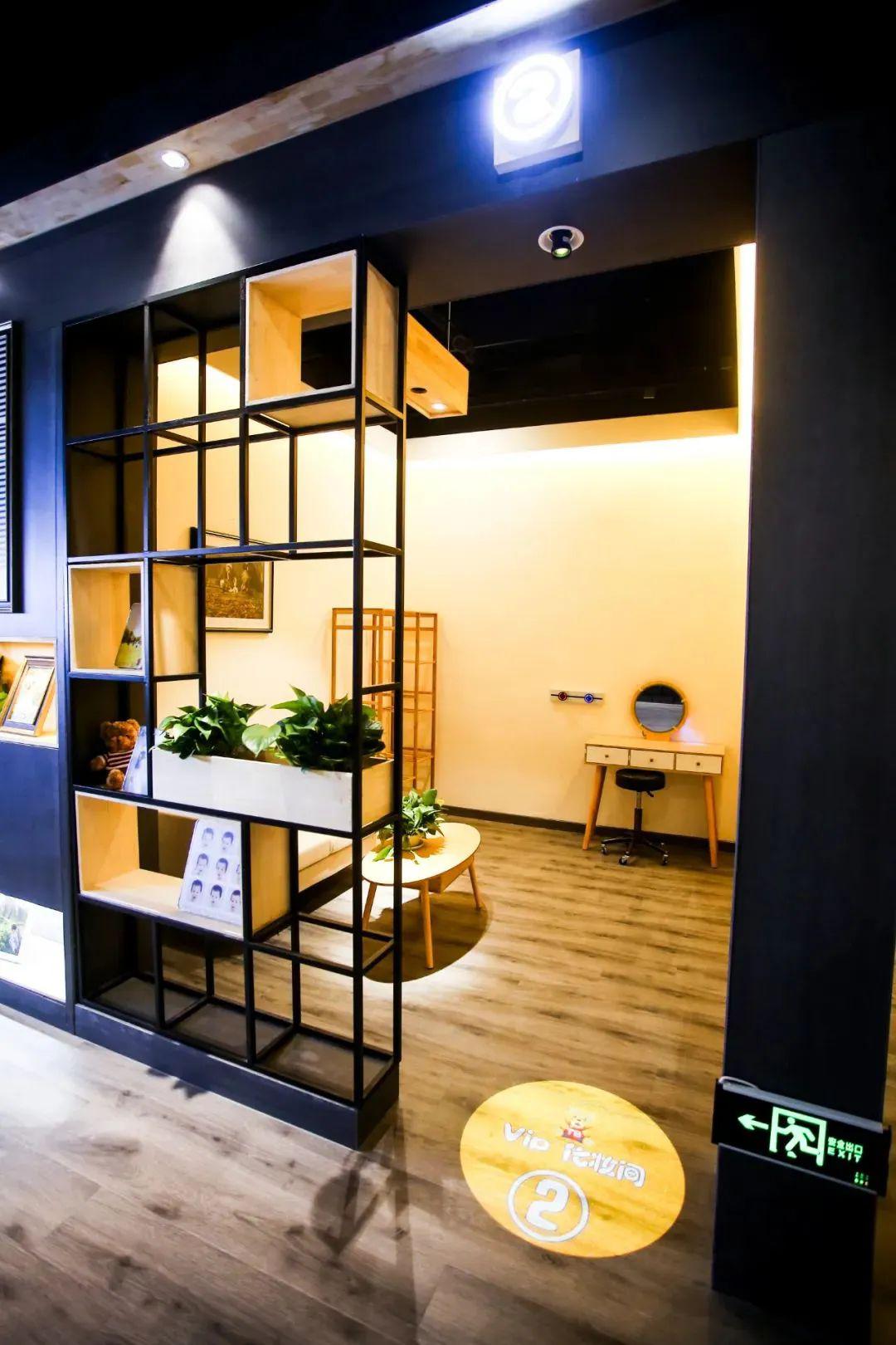 精选亲子摄影机构有内景有外拍一流服务专业性强最重要的是竟然如此