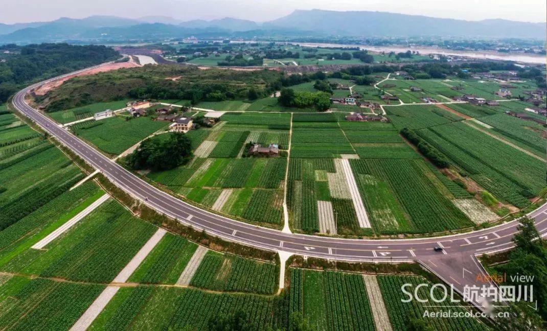 走进物华天宝夹江俯瞰百里画廊