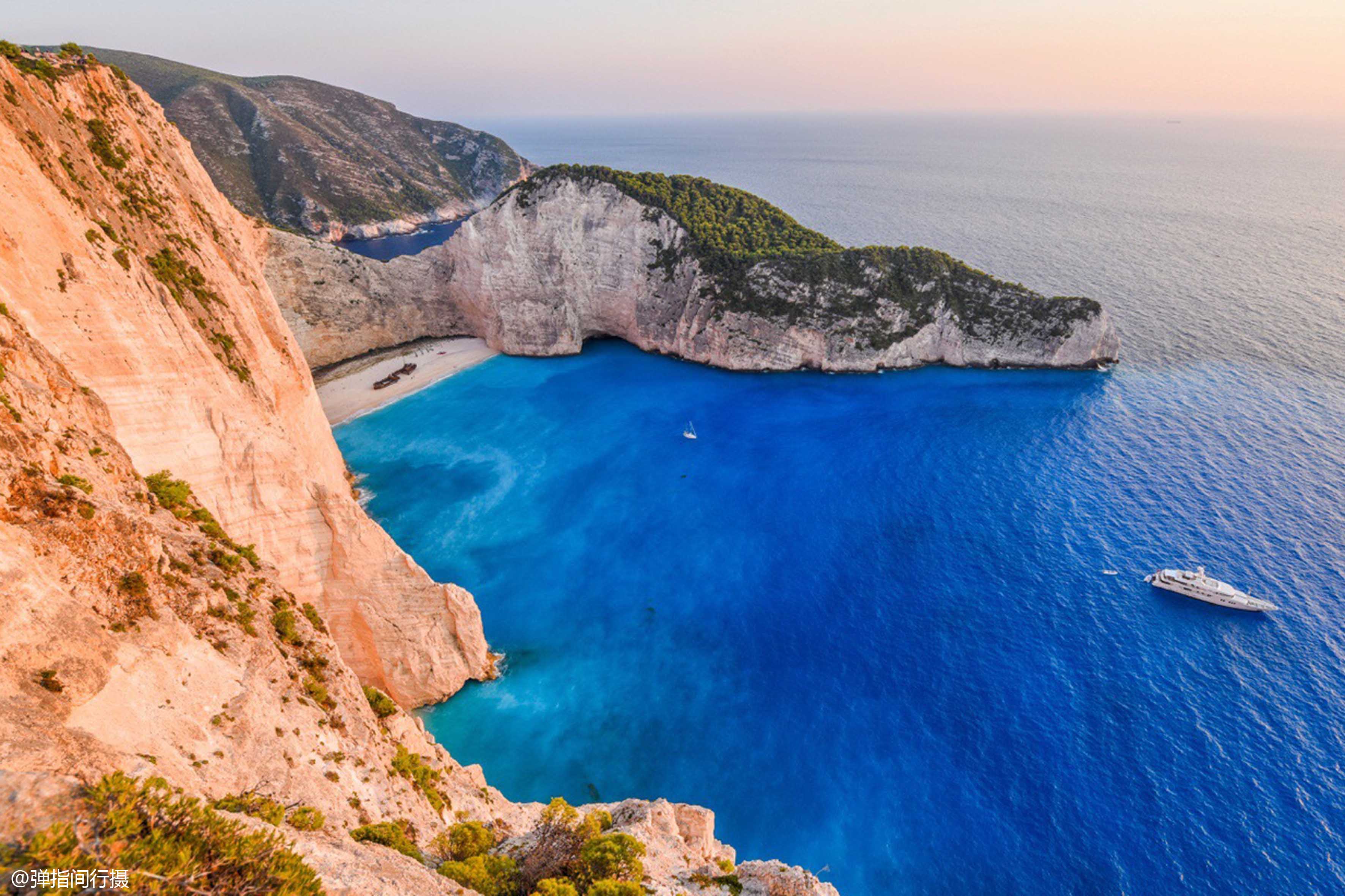 原创希腊隐世小岛市井生活慵懒悠闲菜市场展现海岛生活灵魂