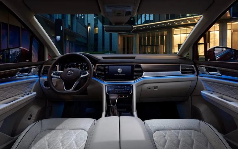 上汽大众首款商务mpv viloran公布内饰细节 预售价不高于40万