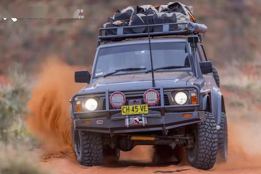 年过30的日产途乐y60被arb点缀出了一副穿越改装风情