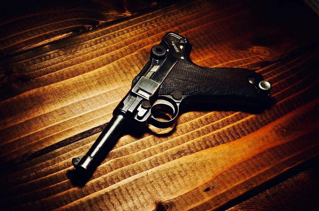 鲁格p08图集二战中最具代表性的手枪之一