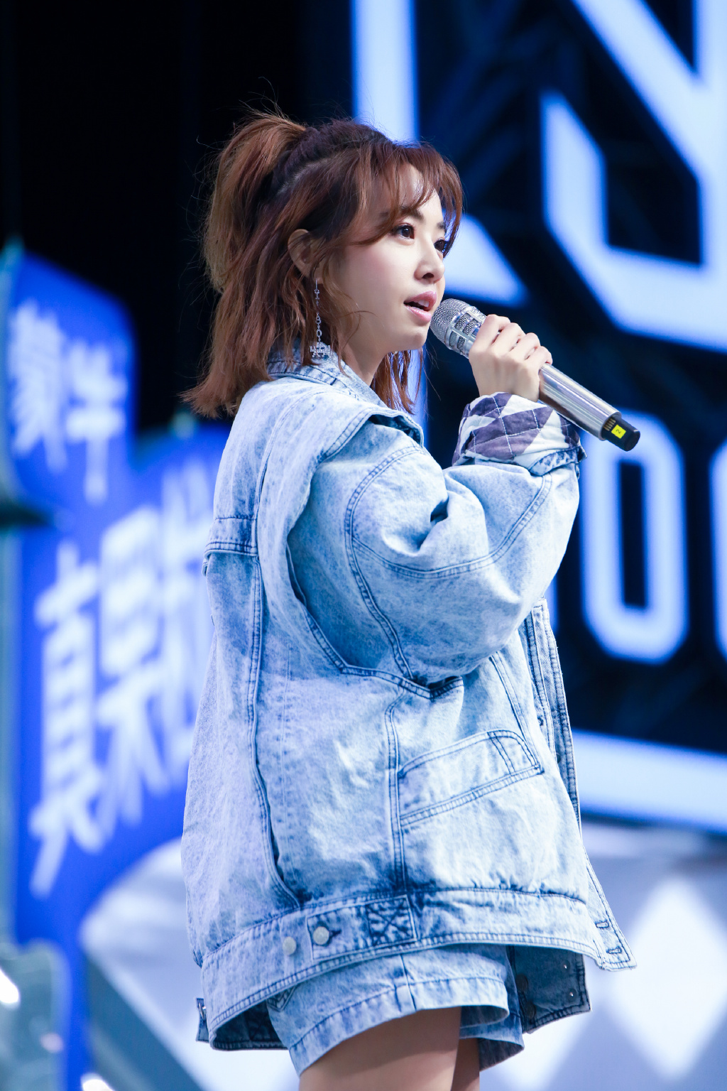 小个子女生剪什么样的发型好看,看完这款短发造型,让你变洋气_蔡依林