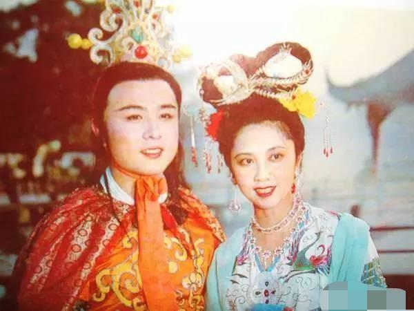 朱琳与徐少华命理_明星八卦朱琳与徐少华_2013年朱琳和徐少华视频