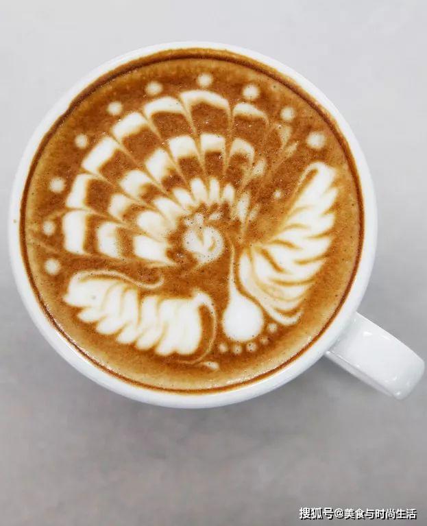 同时拉出各种各样图案,一杯杯漂亮美味的拉花咖啡,可以为你带来每一天