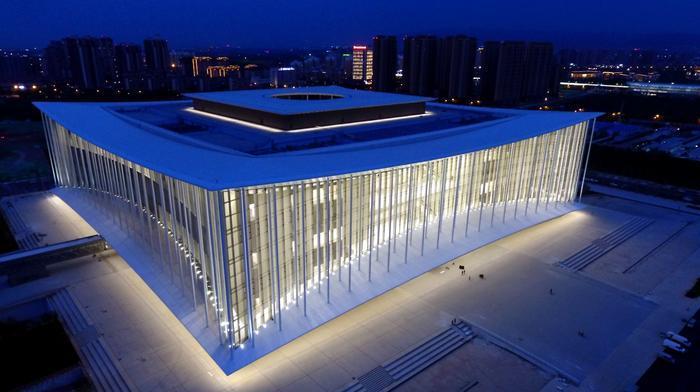 又一西安新地标ta乘夜色而来