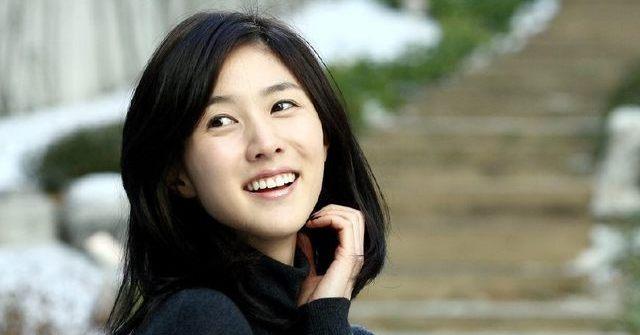 她是韩国三星集团最受宠爱的公主,身价数亿,天使美貌,自缢身亡_赵文虞