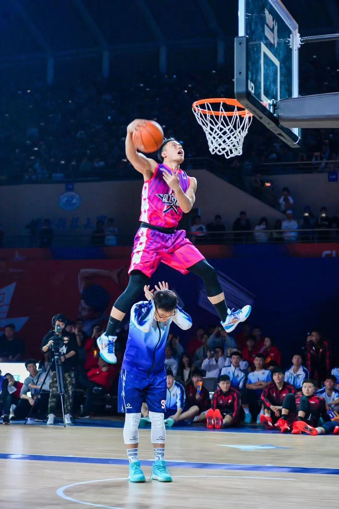 朋友们可以及时获取直播资讯,js在此邀您加入js娱乐篮球大本营社群