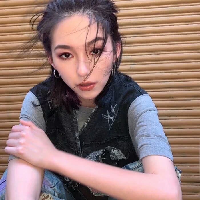 风格头像既然感动不了你我就放过我自己