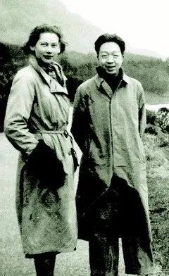 亲历历史:半瓶浊酒,四年星斗(杨宪益vs李辉)_戴乃