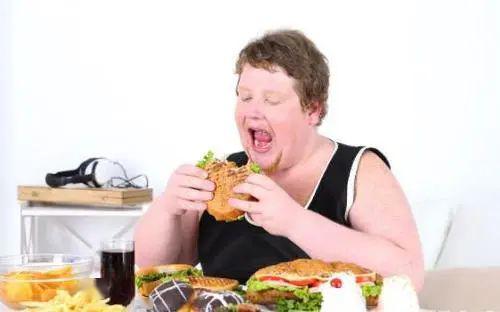 压力大想要暴饮暴食怎么办