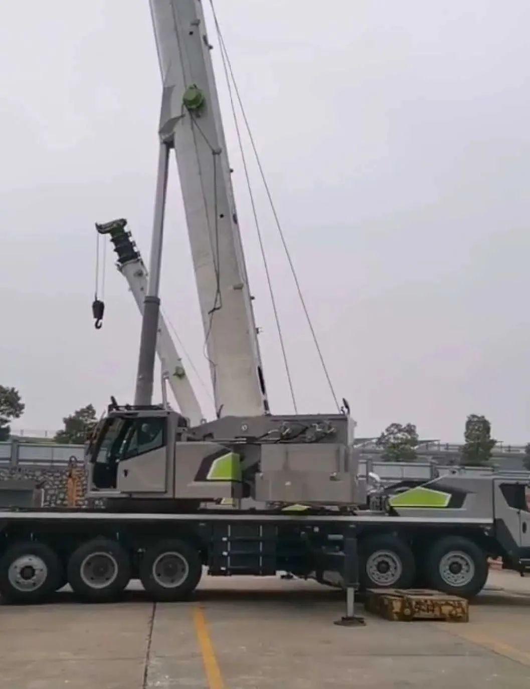 中联95吨新款吊车上市全伸臂70米全配重34吨