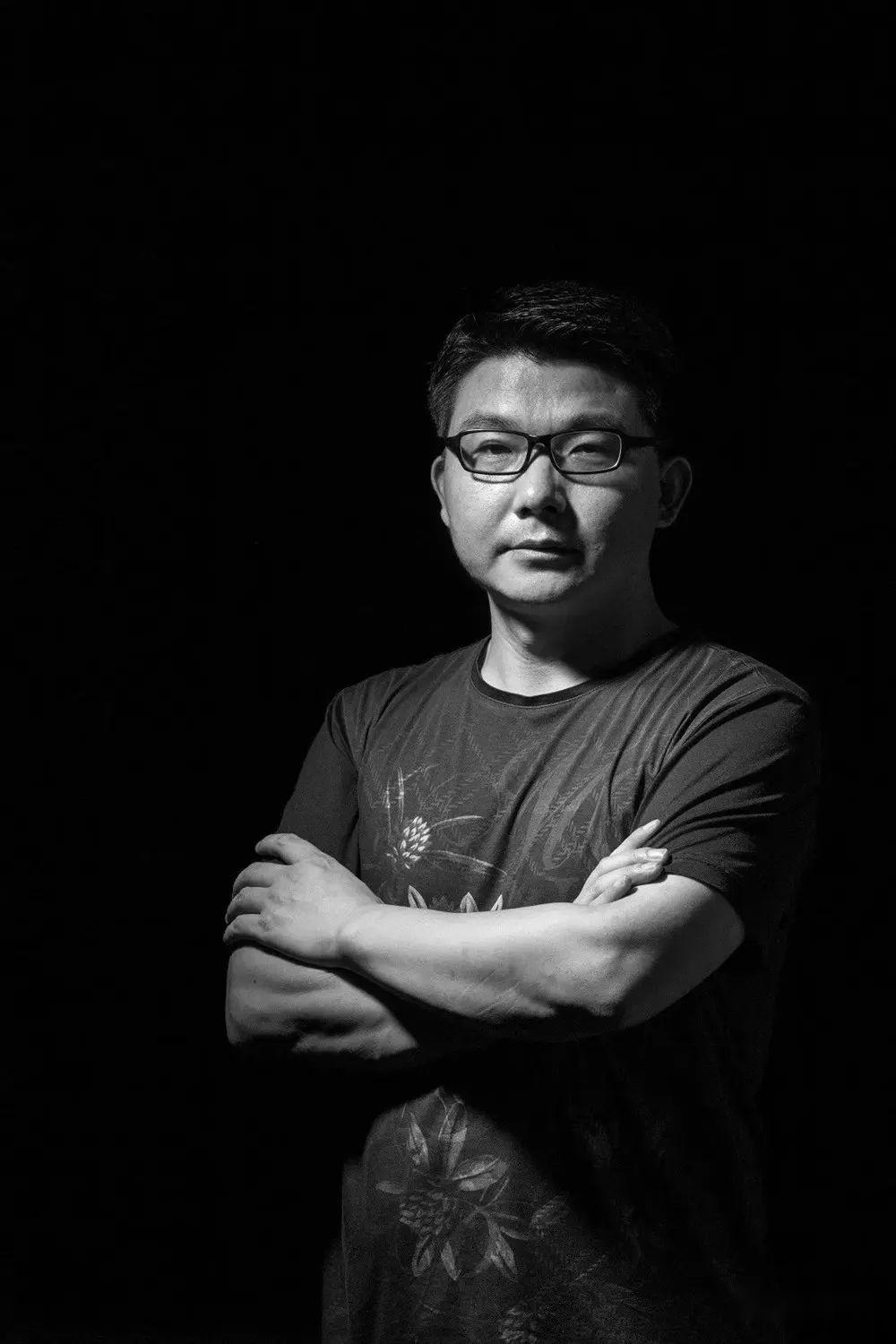 尹旭峰逐砂喜丰入清凉境生欢喜心