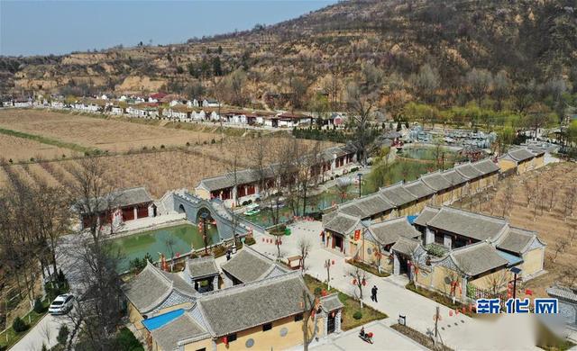 这是甘肃省平凉市泾川县泾明乡白家村打造的生态乡村旅游景区(3月19日