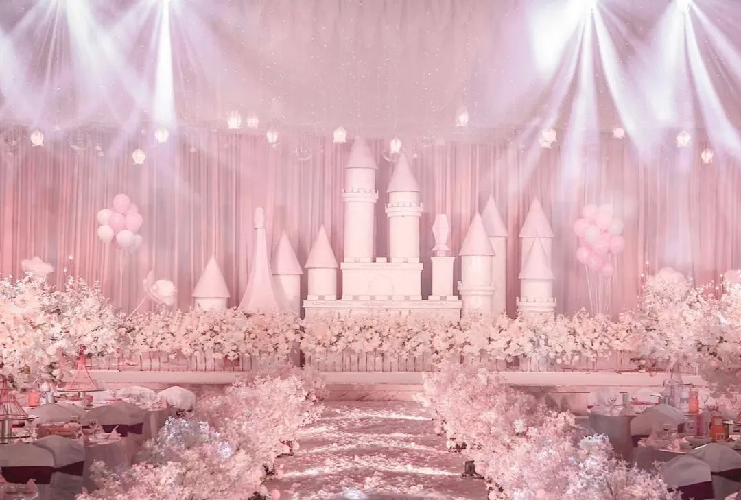 对于粉色婚礼存在偏见吗又a又梦幻的粉色婚礼摆脱你的疑惑