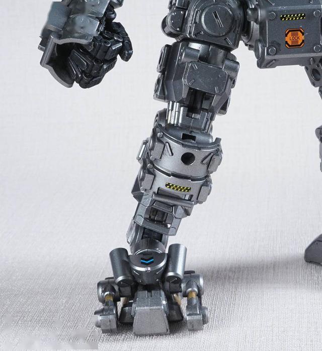 78官测暗源钢骨h02型攻击机甲