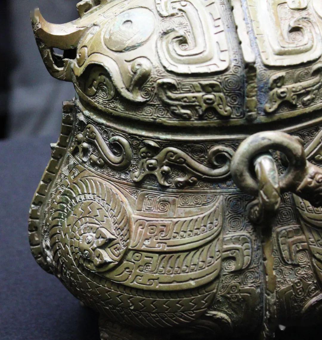 象纹兕觥与鸱鸮卣钧魂分享泉屋博古馆中国青铜器珍品之二