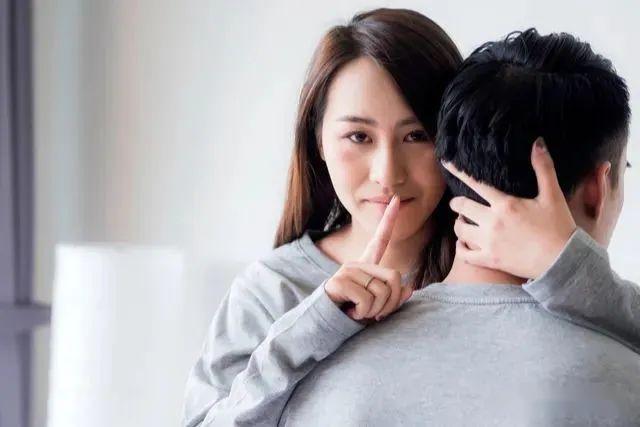 日本人出轨率205居然还有妻子怂恿丈夫找小三再毁你三观