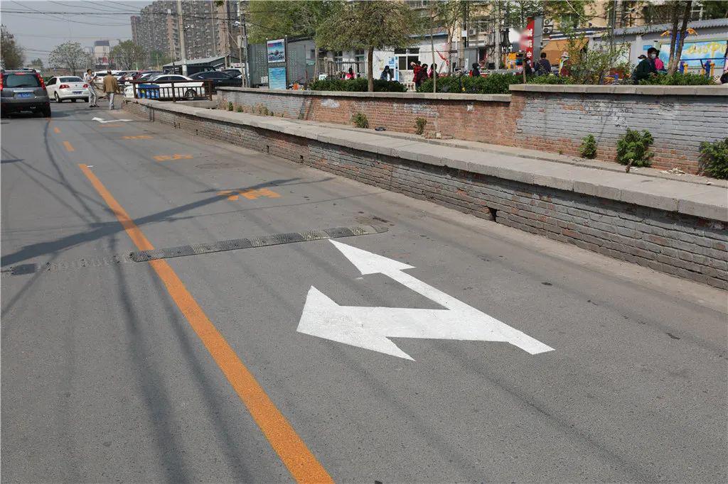 丰台这街道"微改造",1900余居民出行问题解决了!_道路