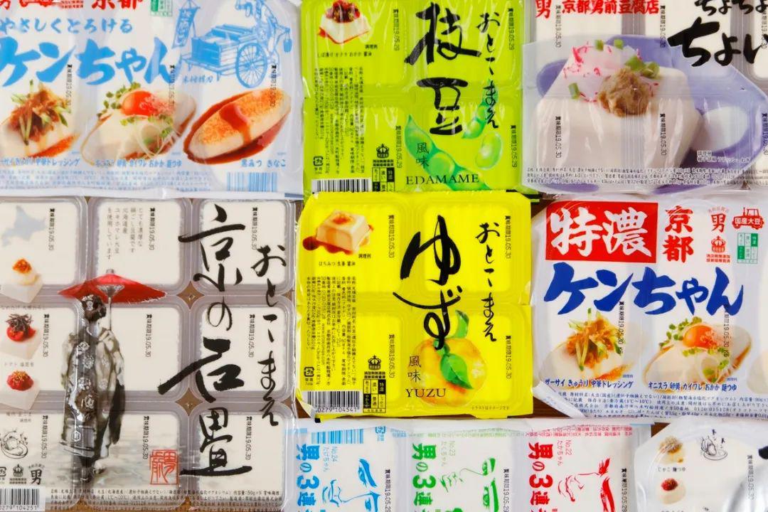 帅真的能当饭吃直男大叔凭颜值和设计卖豆腐从濒临倒闭到一年净赚50亿