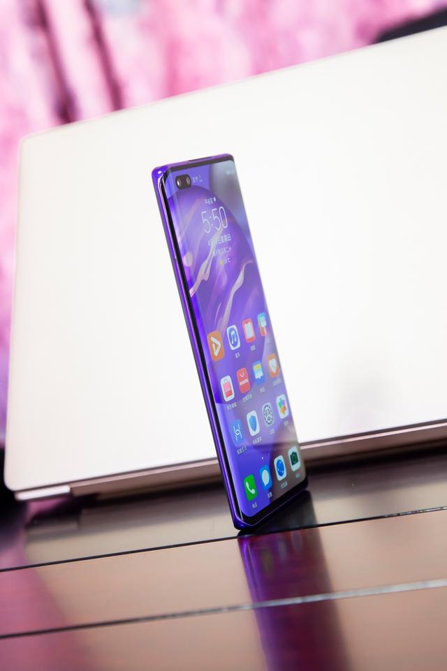 荣耀30pro图赏以光影重构荣耀honor系列设计语言