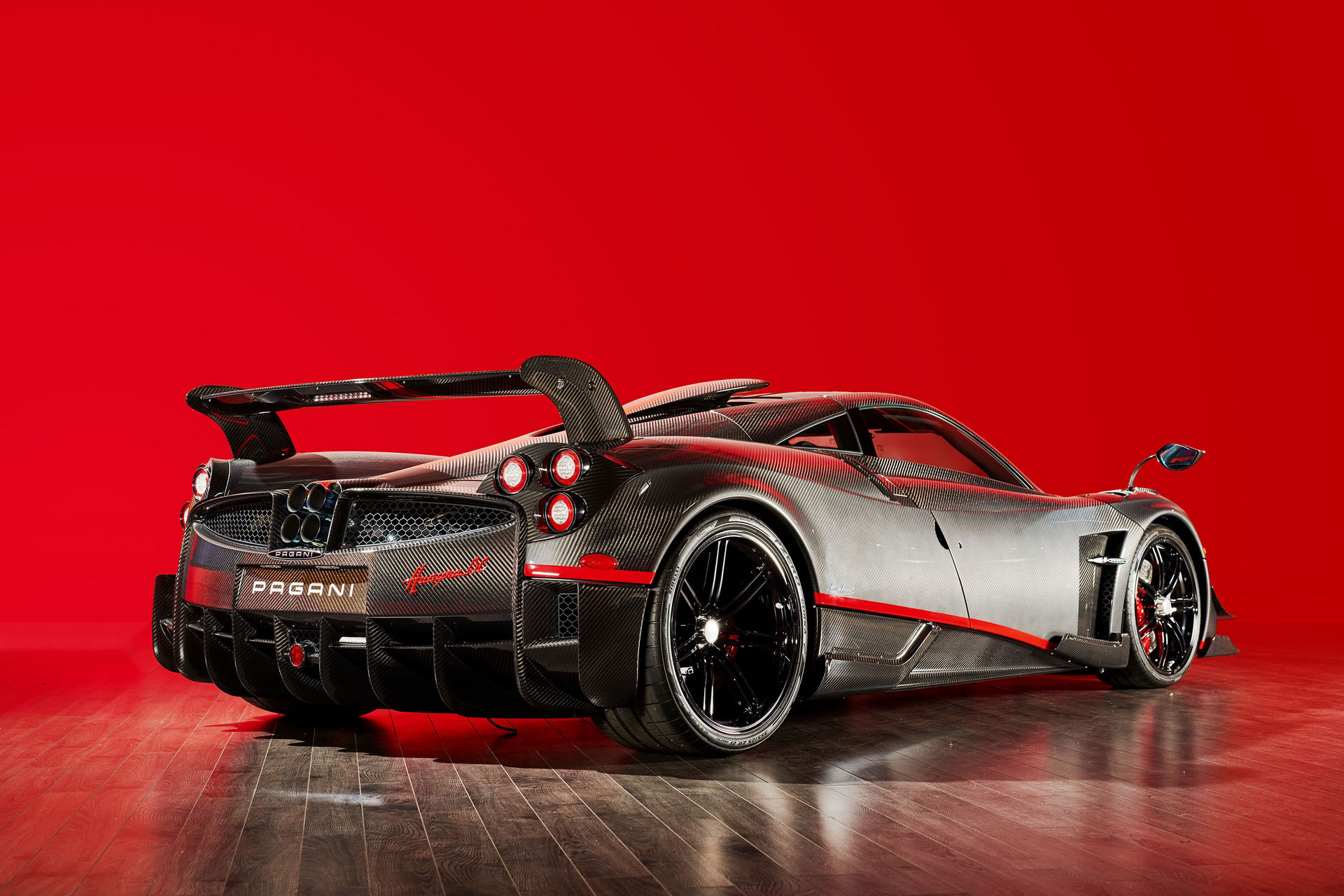 价值300万美元全碳纤维帕加尼huayrabc