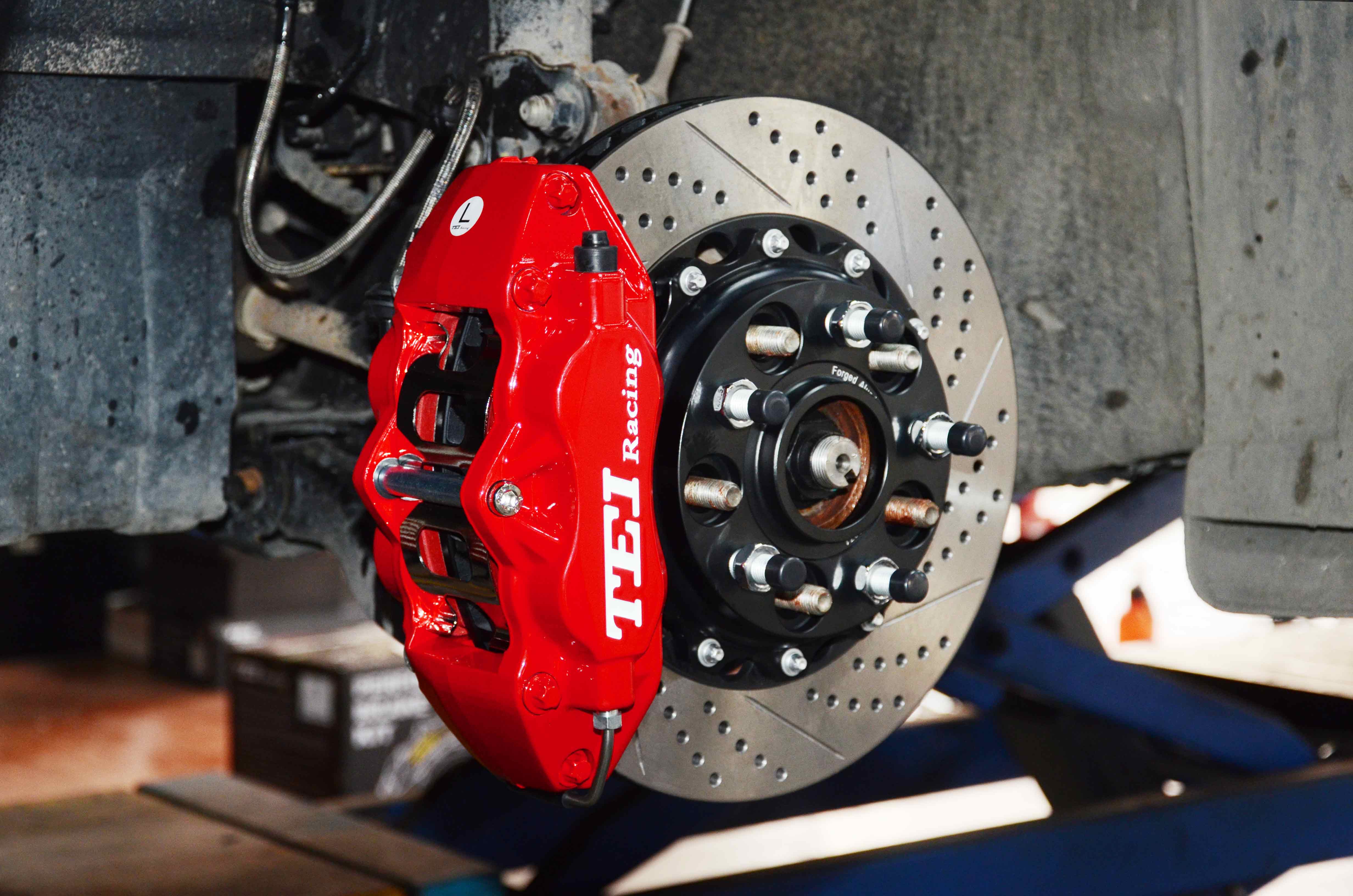 现代朗动改装tei racing p40s刹车套件