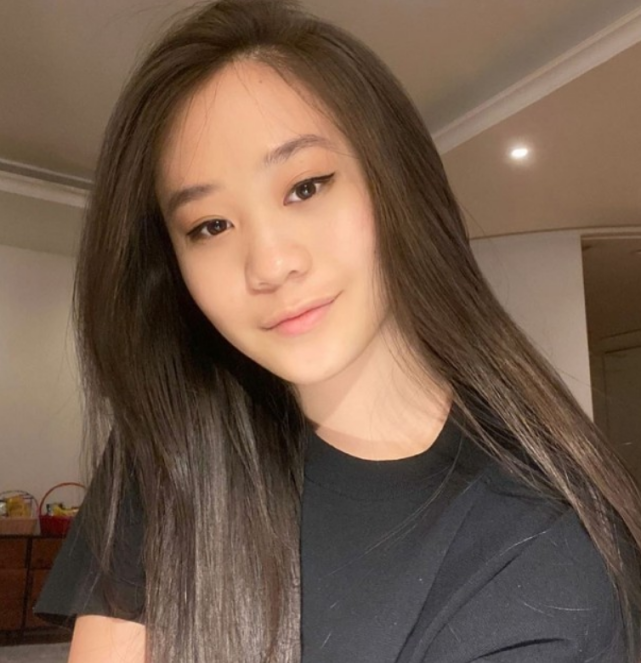李连杰小女儿居家隔离,导致严重抑郁症复发:我以为过不了一周