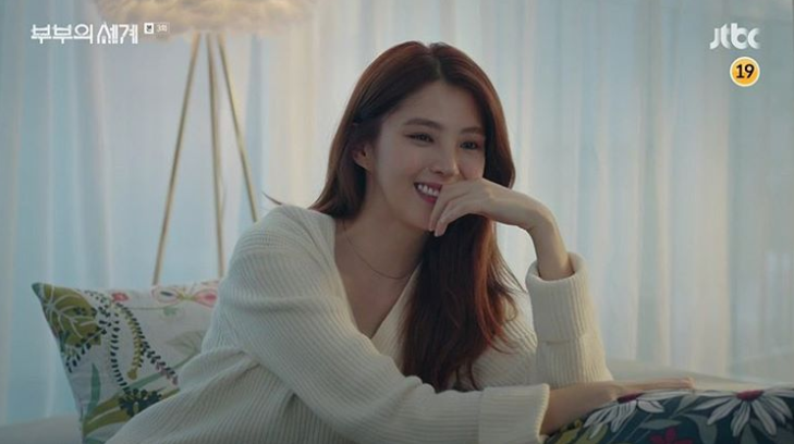 从夫妻的世界看韩素希的最美小三穿搭法v领毛衣合身洋装必看5大单品