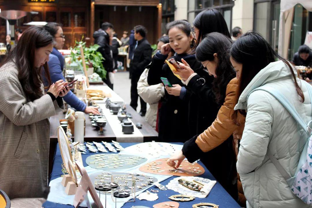 【人间五月】海阔市集摊主招募_文创园