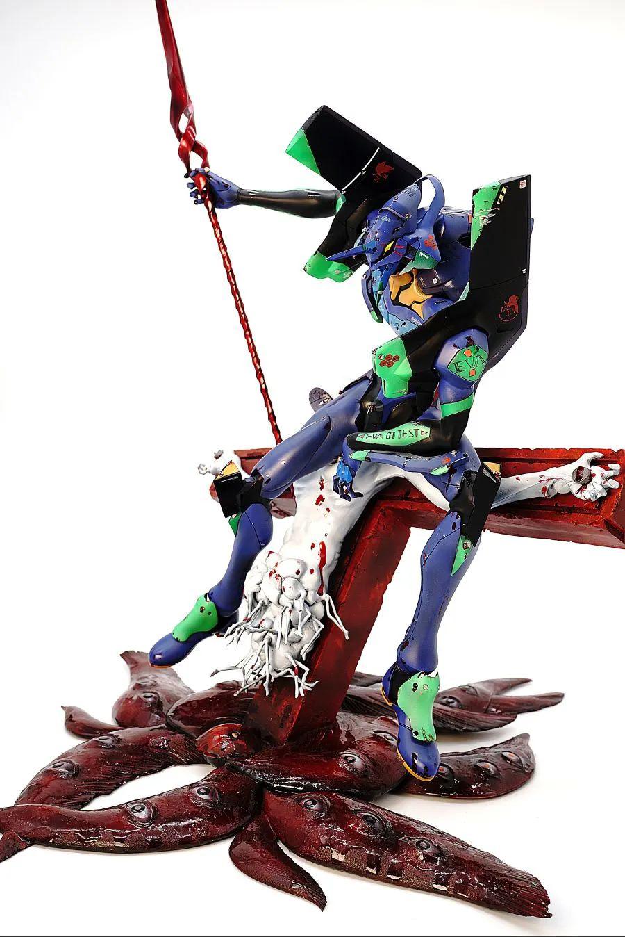 初号机朗基奴斯枪和莉莉斯这个涂装真带感