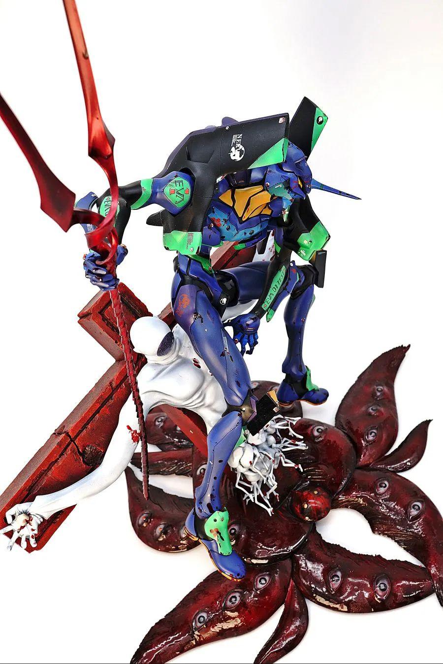 初号机朗基奴斯枪和莉莉斯这个涂装真带感