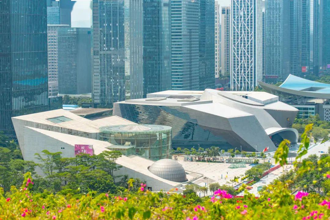 园博园,莲花山公园,荔枝公园,梅林公园,笔架山等,以及两馆,会展中心