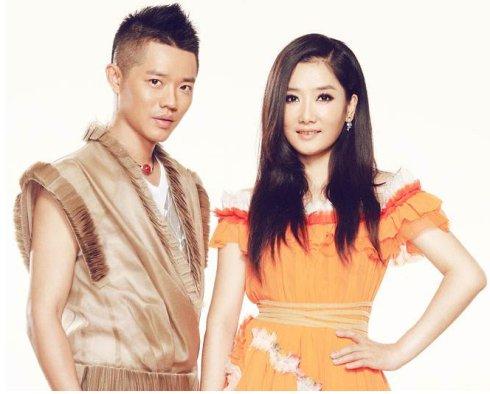 2014年,广场舞风行,凤凰传奇的歌曲因为歌词朗朗上口,旋律高亢悠扬,成