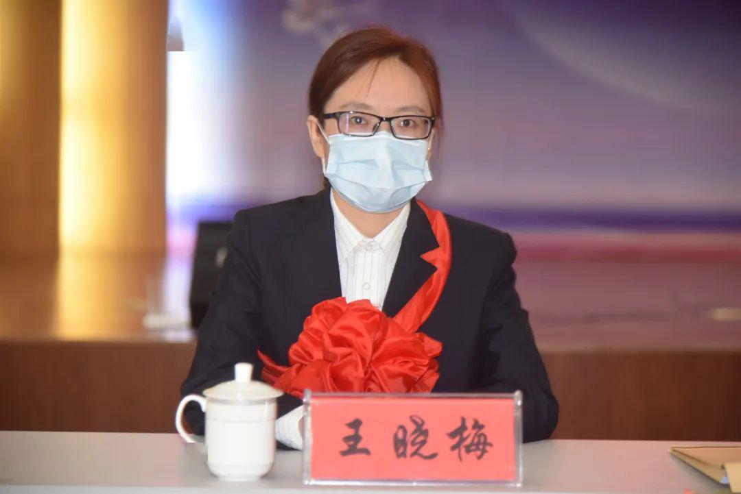 援青医疗队员,脊柱外科护士王晓梅医院抗疫最前沿,感染科副主任李萍