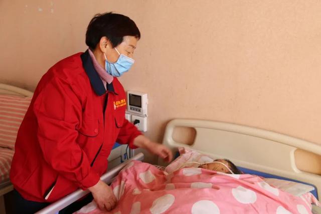 颐和课堂卧床老人皮肤护理需要注意的问题