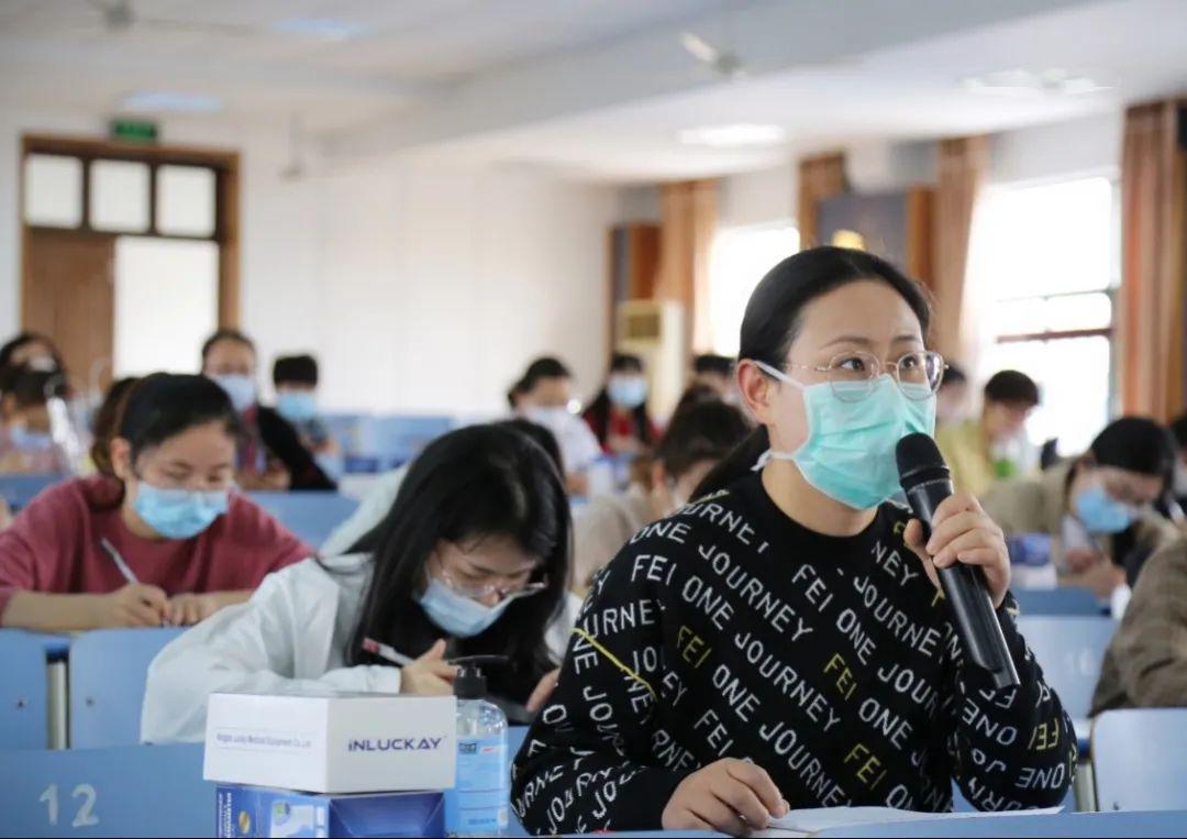 嚴陣以待為有序開學保駕護航泗門鎮中心小學新冠疫情下班主任開學工作