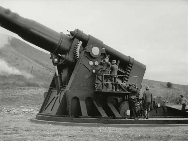 原创世界最强大炮全重1500吨8吨重炮弹直接炸掉一个营