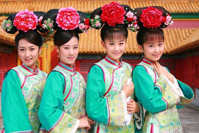 眼睛,对比李晟还海陆,两人虽然是首次接戏,但是演技尚可,因为《新还珠