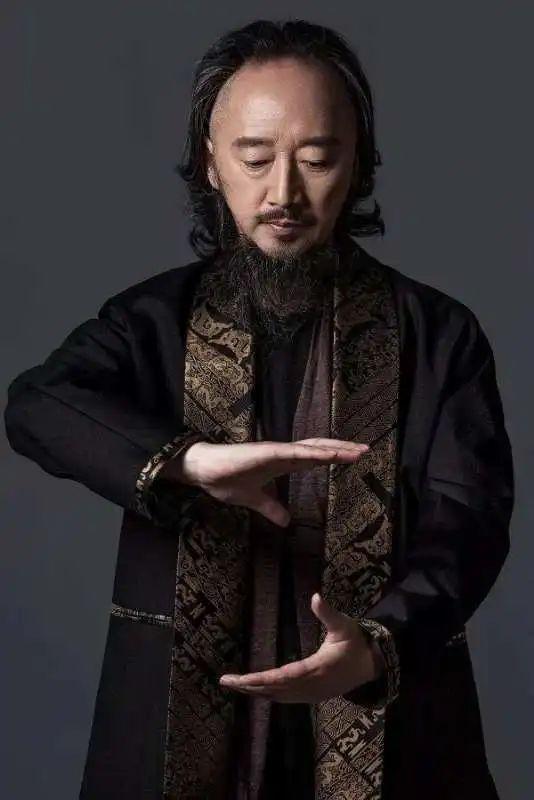 别跟我打太极来跟青城派掌门打