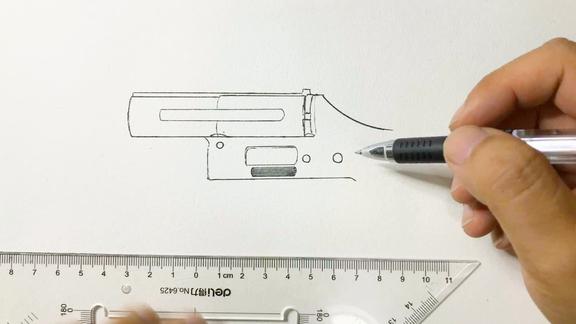 開始以為是畫左輪吃雞裡這個武器一點傷害都沒有