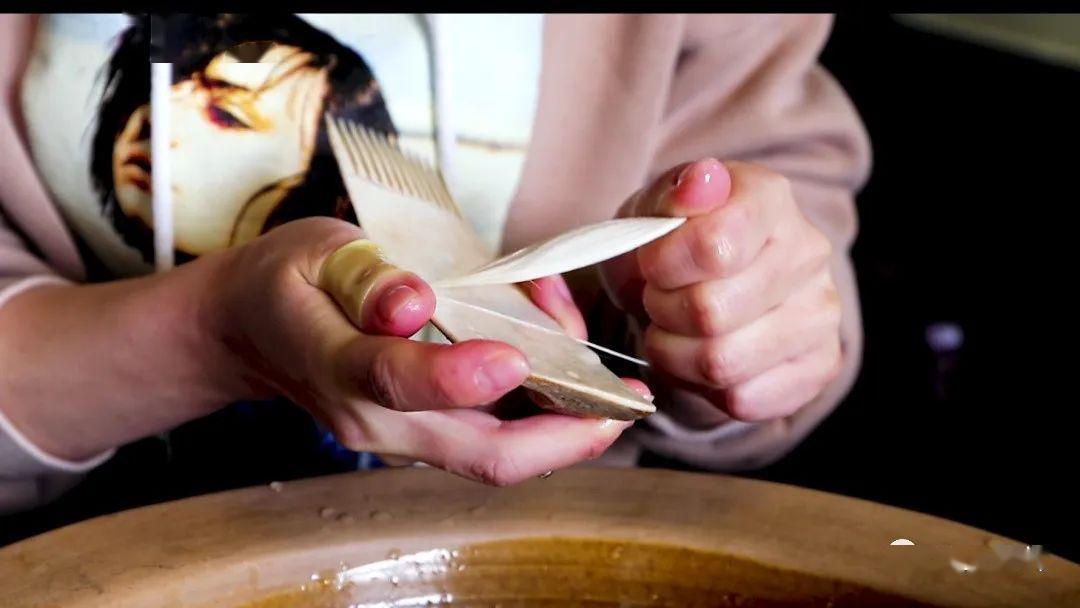 吴兴记忆遇见非遗百道工序只为一笔探访湖笔制作技艺