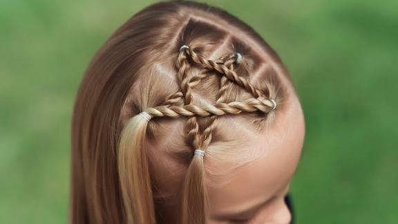 五角星半扎扎发简单短发儿童发型绑扎方法你可以让宝宝更美