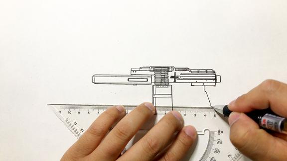 画ak步枪和机关枪组合起来看起来超乎想象