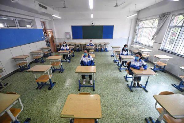 教师穿"校服"模拟开学,丰台十二中开学演练细致入微