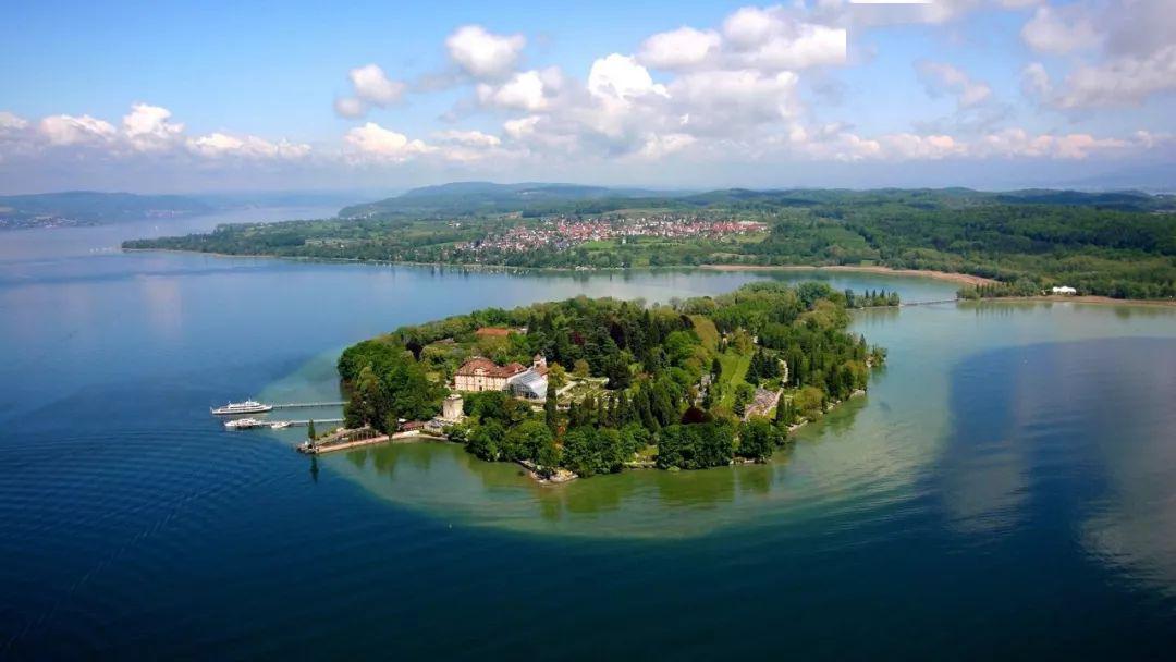 基姆湖(chiemsee)基姆湖(chiemsee)是德国巴伐利亚州的一个淡水湖