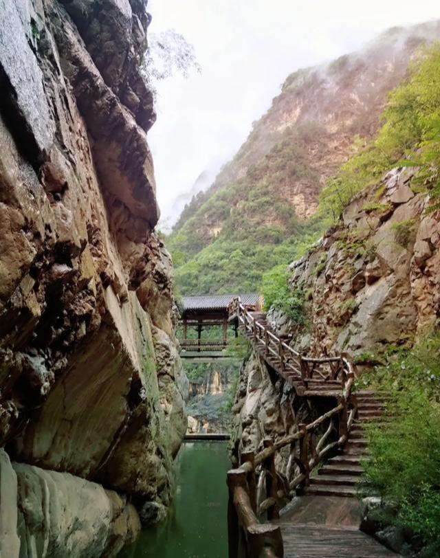 地址:咸阳市泾阳县王桥镇岳家坡村交通:自驾:西安市区—绕城高速(g30)
